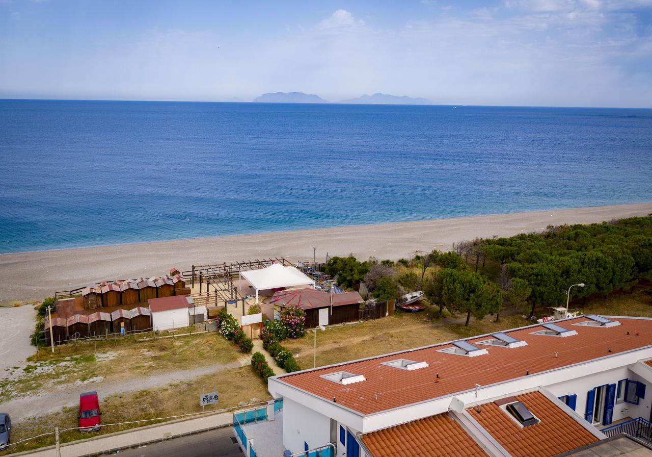 Le Casette Di Ponente Milazzo Exterior foto
